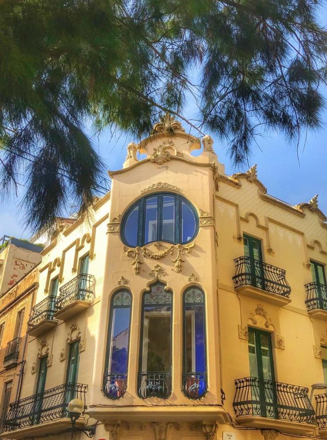 Hotel Noucentista Sitges Kültér fotó