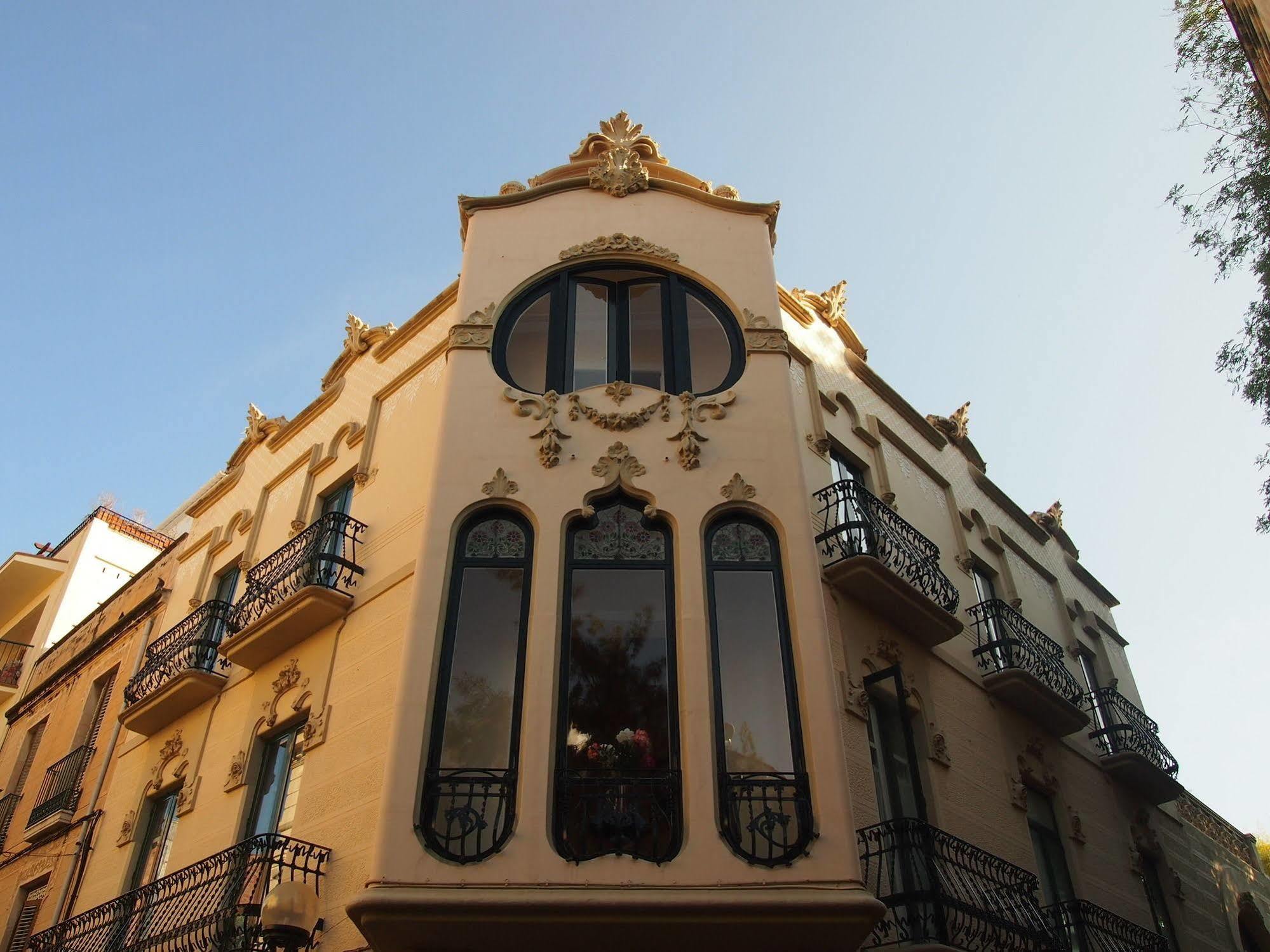 Hotel Noucentista Sitges Kültér fotó