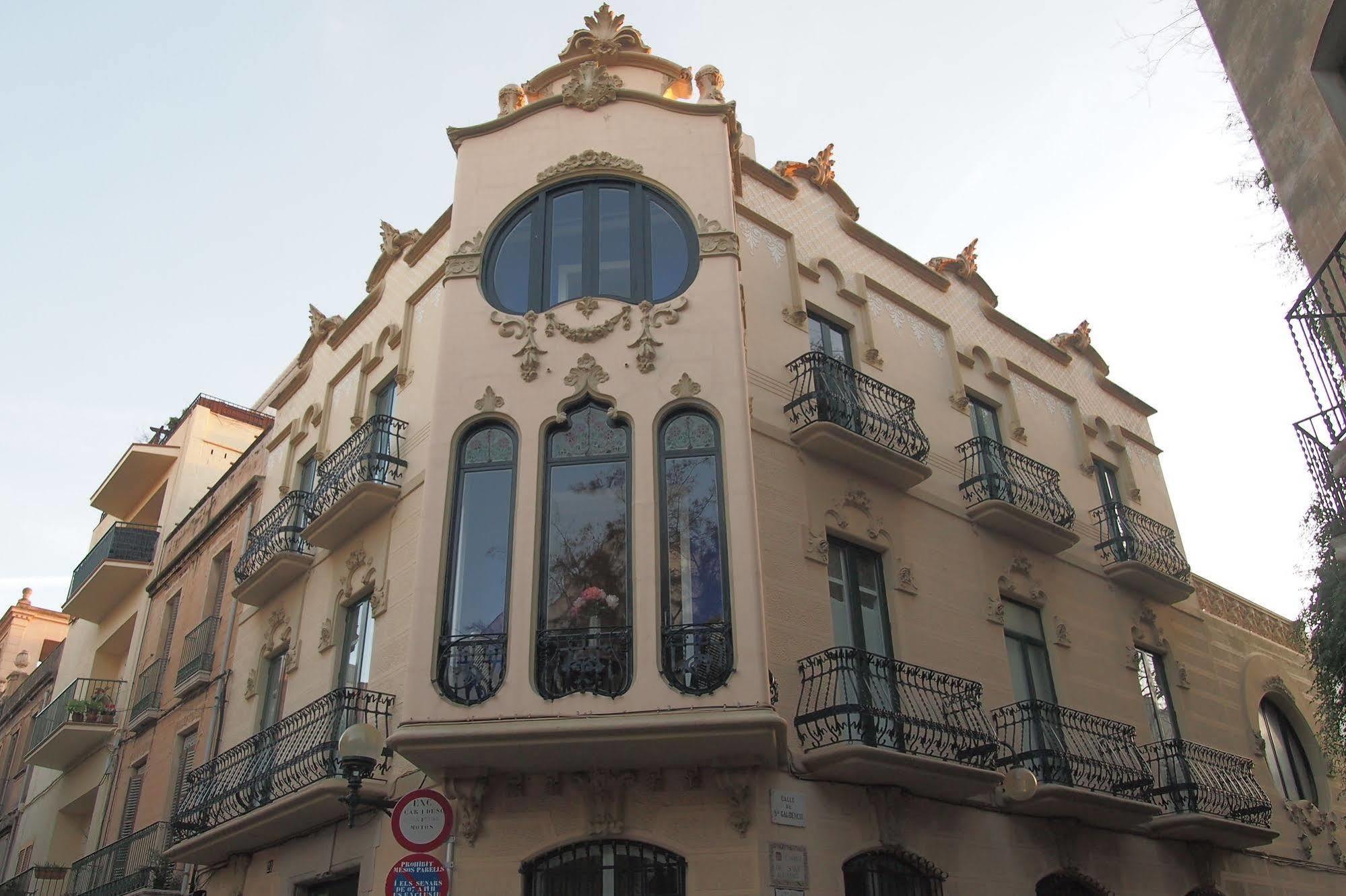 Hotel Noucentista Sitges Kültér fotó